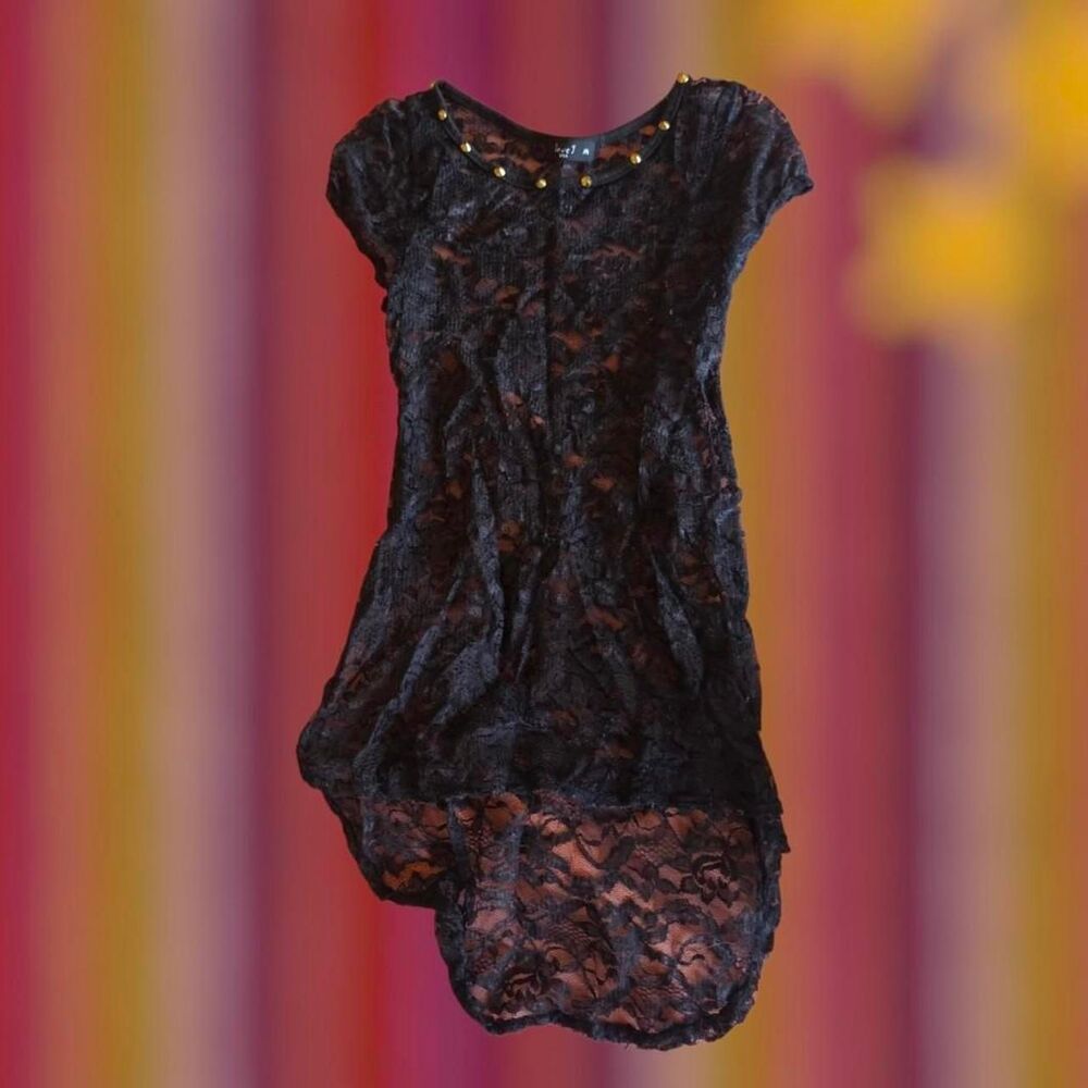 Love-j Women's Black Top